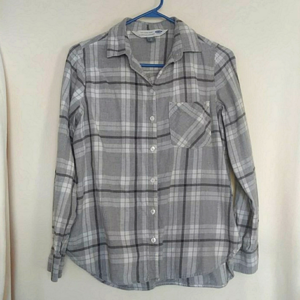 Old Navy Classic Flannel Long-Sleeved Shirt